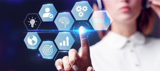 急求初中版《海底两万里》每一篇的读书笔记！！！