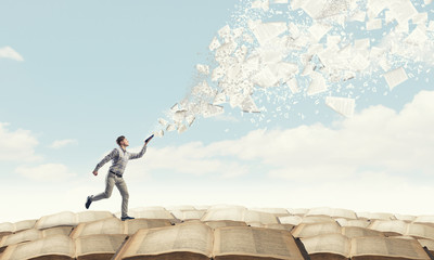 急求初中版《海底两万里》每一篇的读书笔记！！！